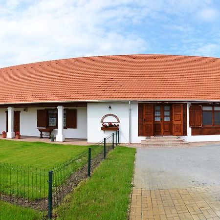 Falusi Patika - Tisza-tó Vendégház Tiszaszolos Exterior foto